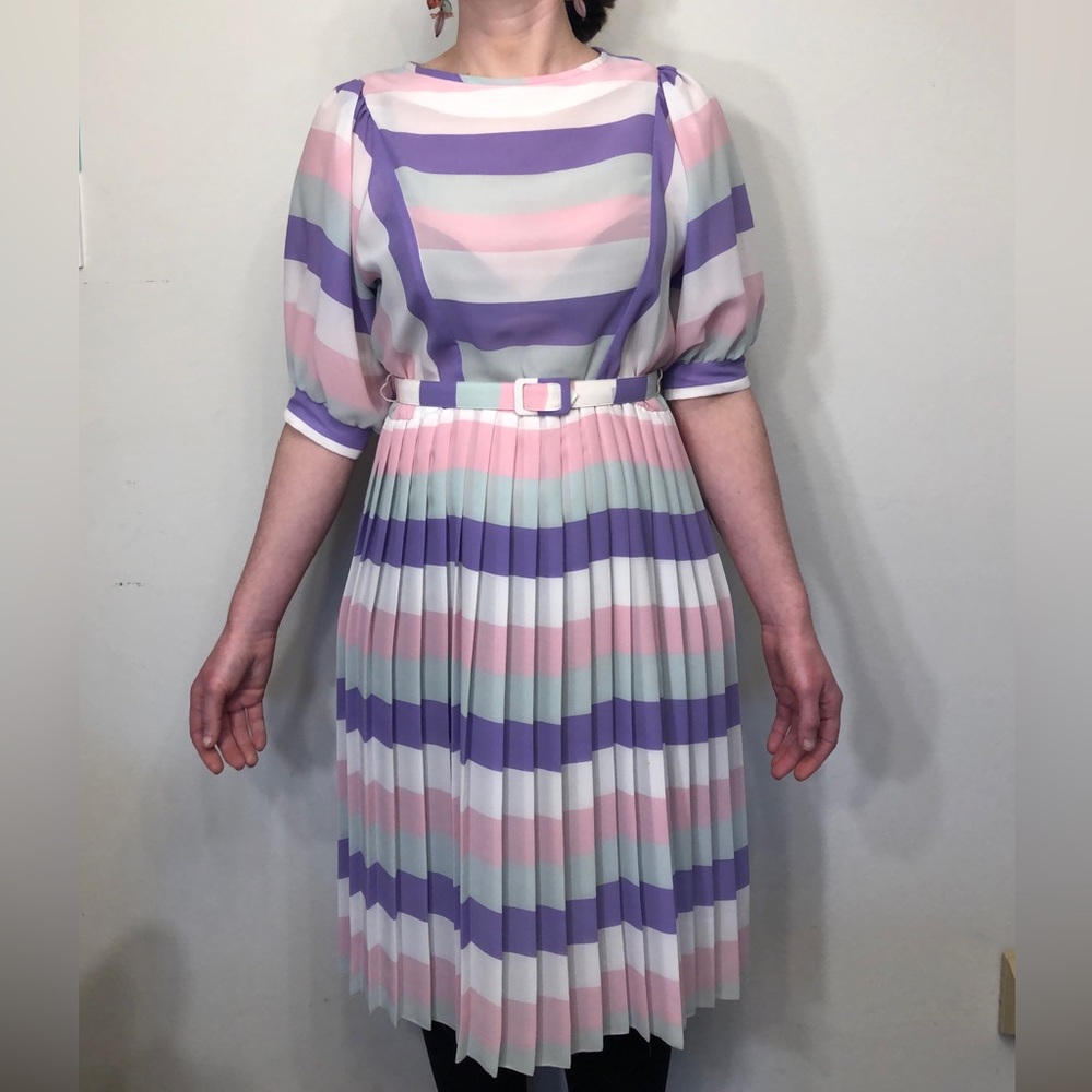 Vintage pleated dress by Mavinette, 1980s Easter / Sunday school teacher vibes